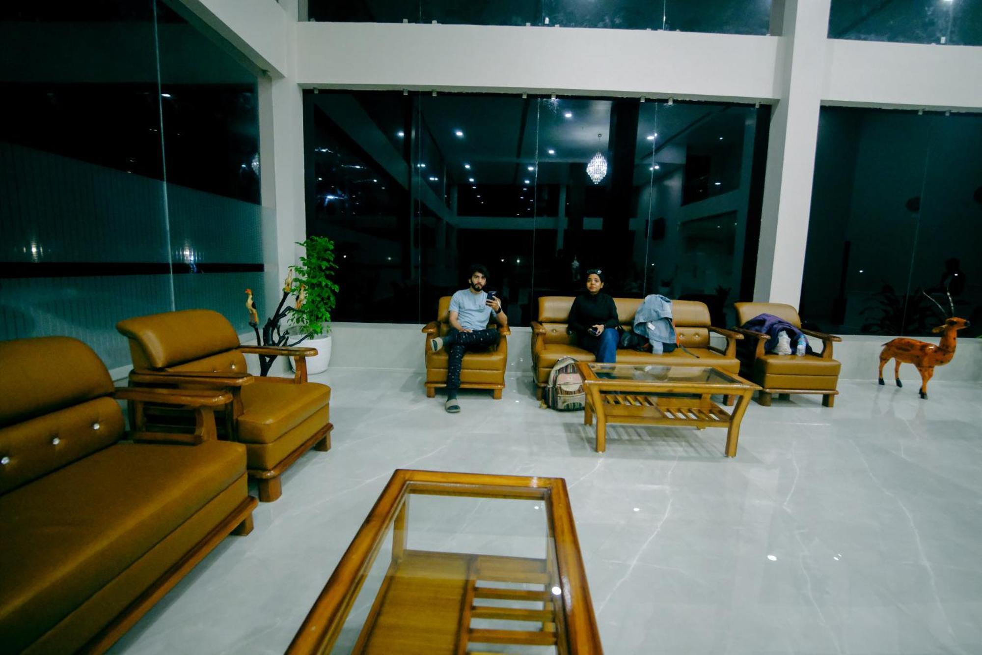 Finn'S Weaver Resort, Kaziranga Kāziranga Exterior foto