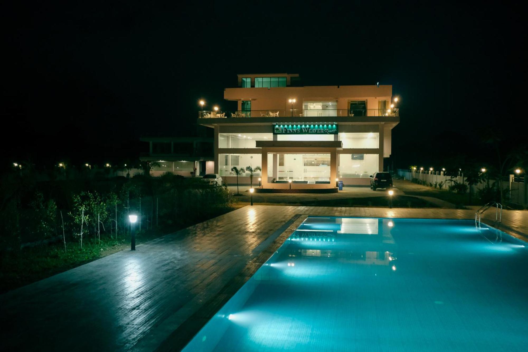 Finn'S Weaver Resort, Kaziranga Kāziranga Exterior foto
