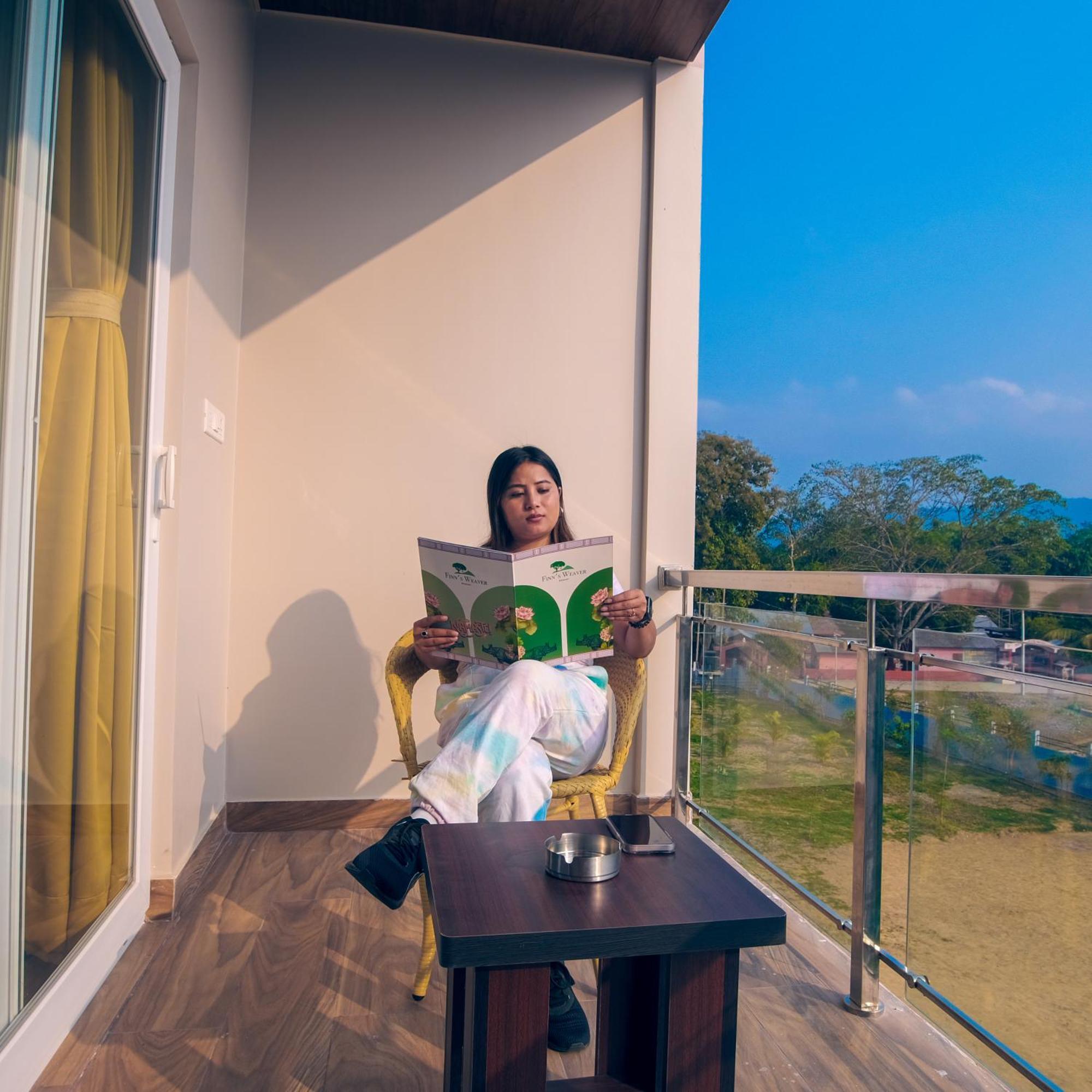 Finn'S Weaver Resort, Kaziranga Kāziranga Exterior foto