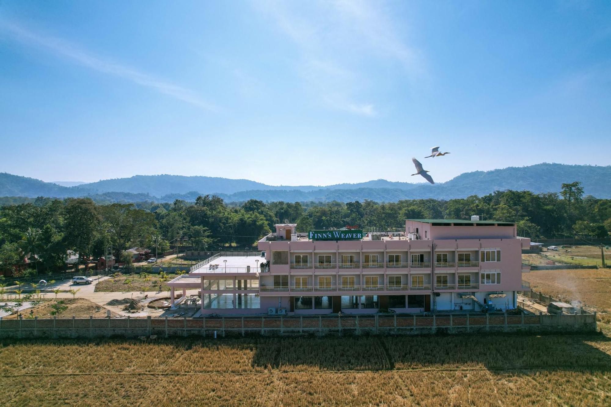 Finn'S Weaver Resort, Kaziranga Kāziranga Exterior foto