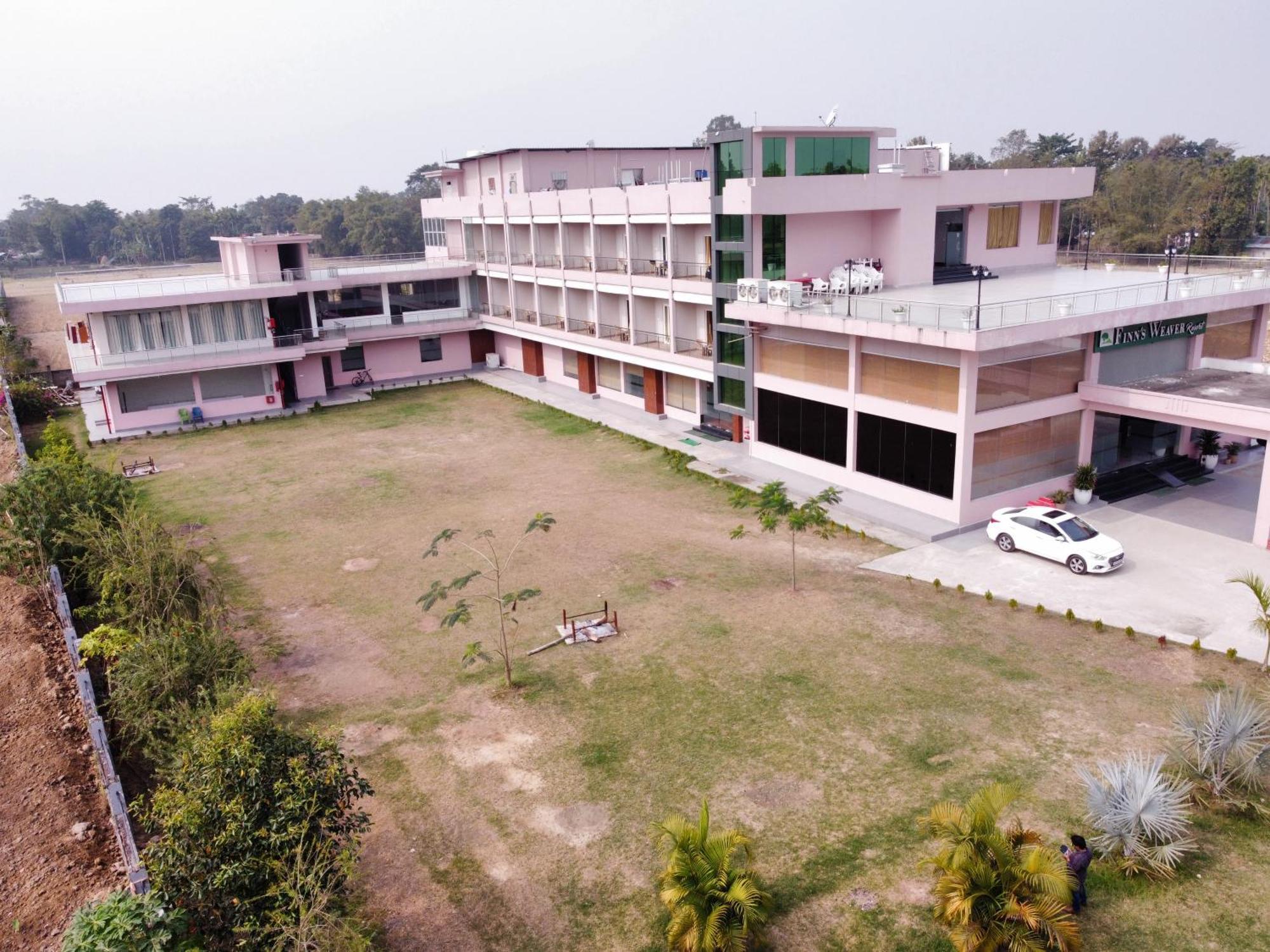 Finn'S Weaver Resort, Kaziranga Kāziranga Exterior foto